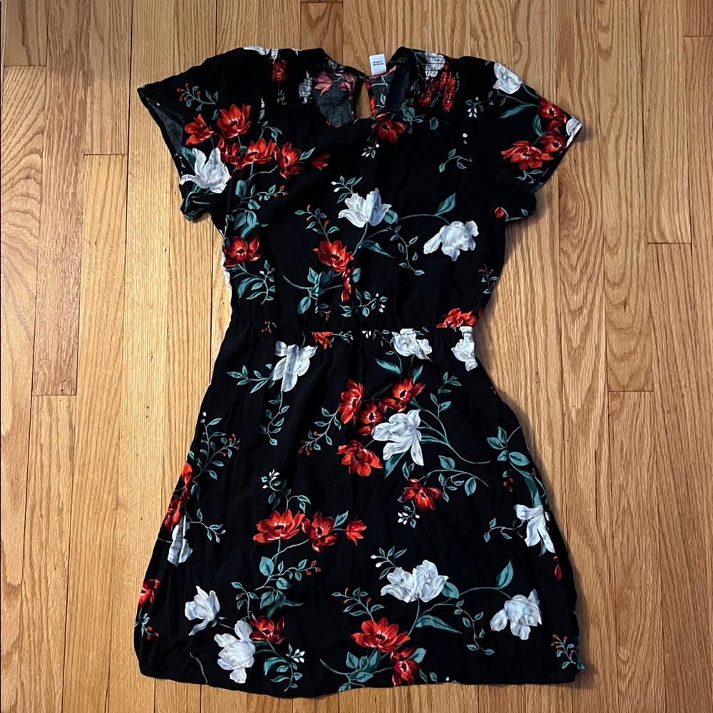 Old Navy Red and White Flowery Dress